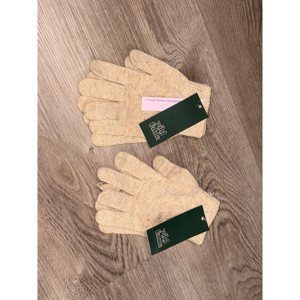 Wild Fable Gloves 2pack Oatmeal color